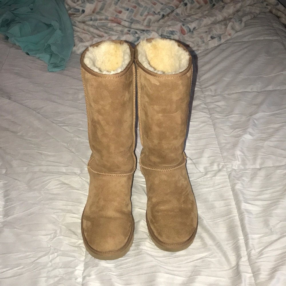 ✨UGG BOOTS✨
